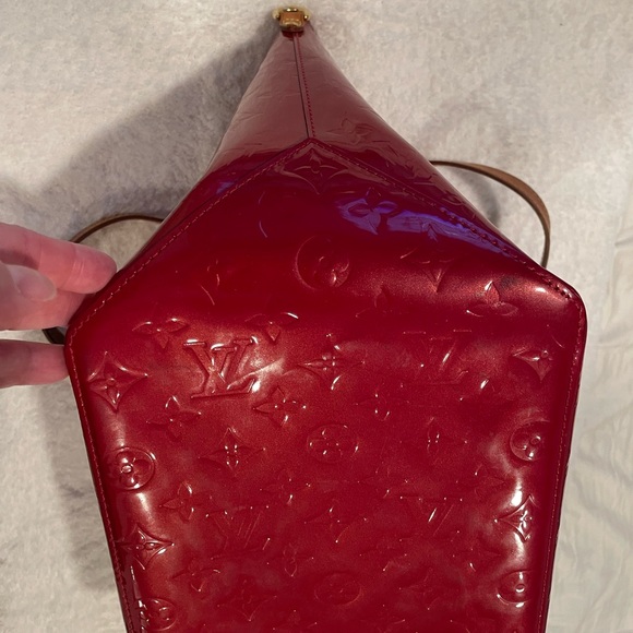 EUC Louis Vuitton Pomme DAmour Monogram Vernis Bellevue Bag PM - Picture 7 of 15